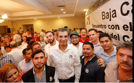 Exige Ochoa Reza a López Obrador transparente bienes y viajes