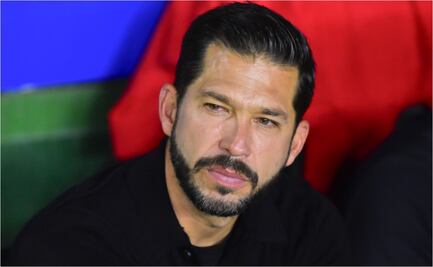 Atlas destituye a Benjamín Mora como su entrenador 