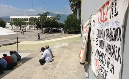 Campesinos instalan plantón afuera de Palacio de Gobierno de Chiapas