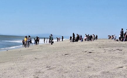 Tragedia en Oaxaca por mar de fondo; mueren madre e hijo y buscan a joven desaparecida