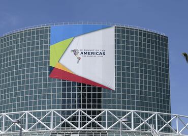 Cuba califica de "discriminatoria" e "inaceptable" su exclusión de la Cumbre de las Américas