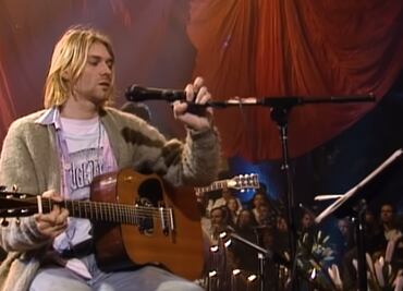 Subastarán guitarra de Kurt Cobain con la que tocó en el "MTV Unplugged"