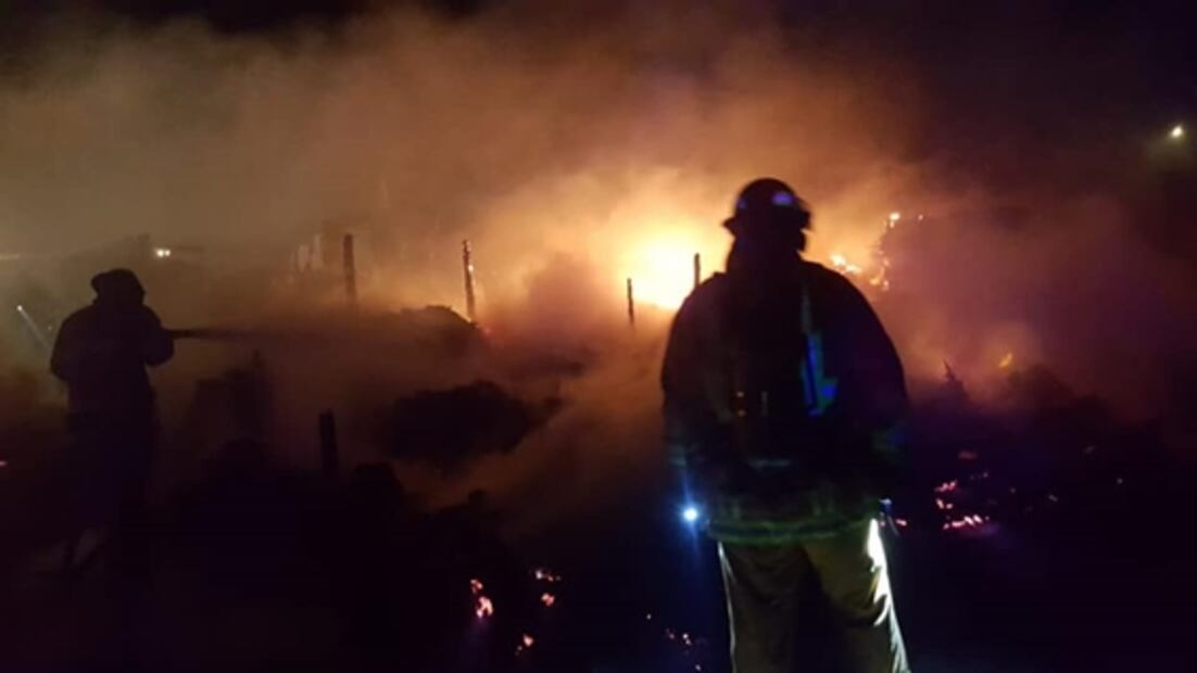 Mueren cinco menores durante incendio en su casa en Baja California Sur