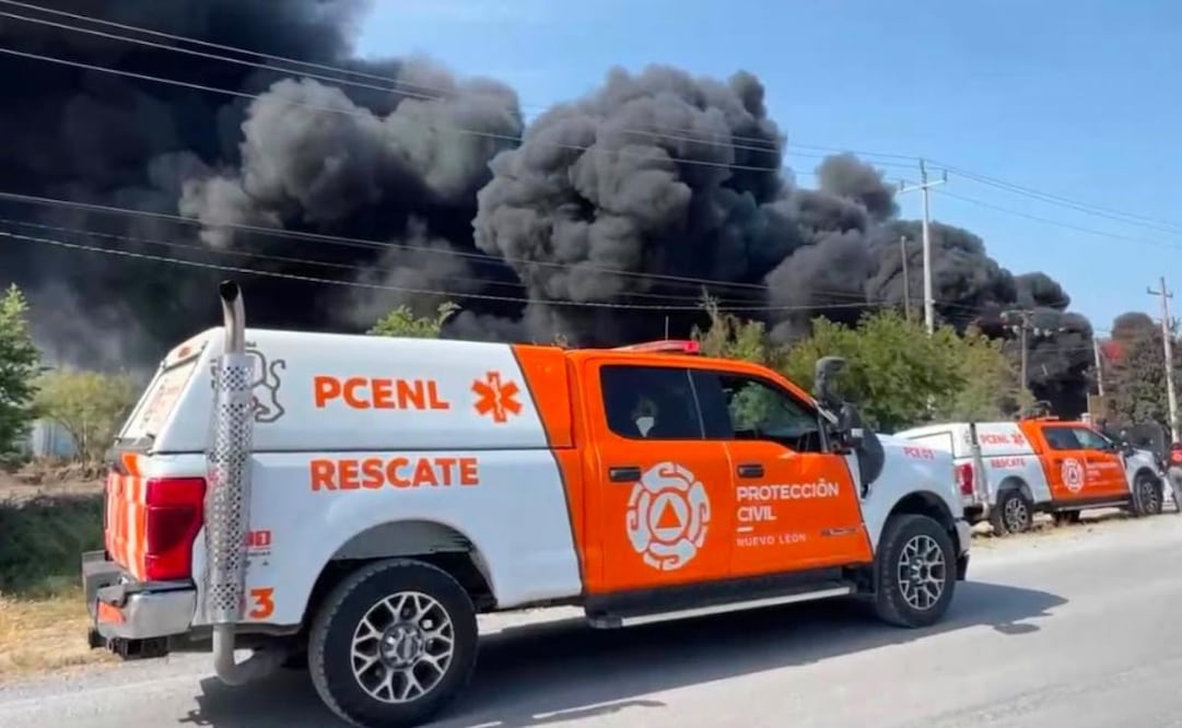 Incendio en contenedor de diésel deja tres lesionados y un desaparecido en Pesquería, Nuevo León (22/07/2026). Foto: Especial