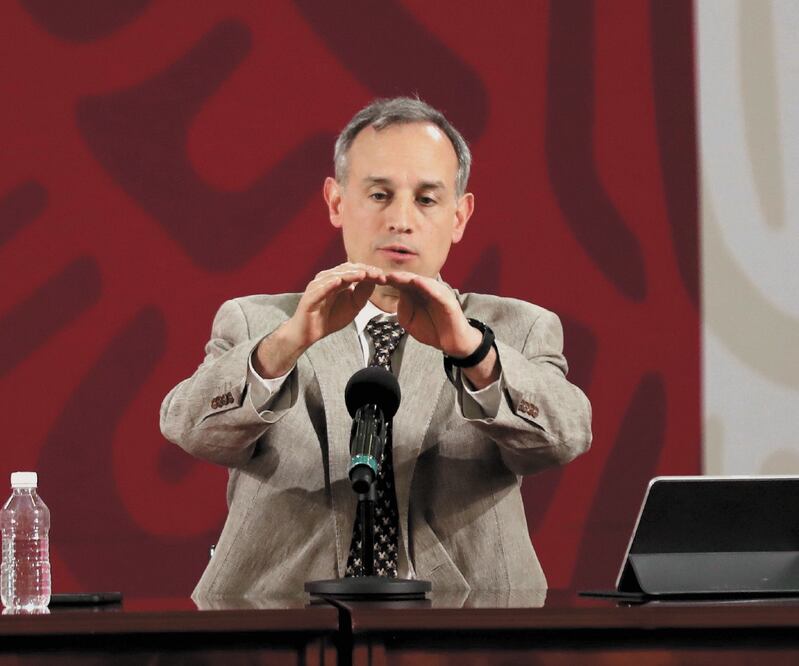 Hugo López-Gatell, subsecretario de Salud, dijo que exfuncionarios y especialistas están en total libertad de ofrecer su opinión. Foto: VALENTE ROSAS. EL UNIVERSAL
