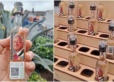 ¿Sabor a la 4T?; venden Tequila con imagen de AMLO en el Zócalo