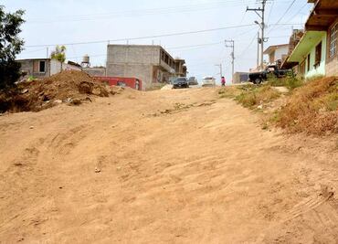 Detienen construcción de vía alterna en Ixtapaluca