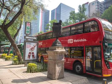 Video. Así tendrás que abordar el Metrobús de dos pisos de Reforma