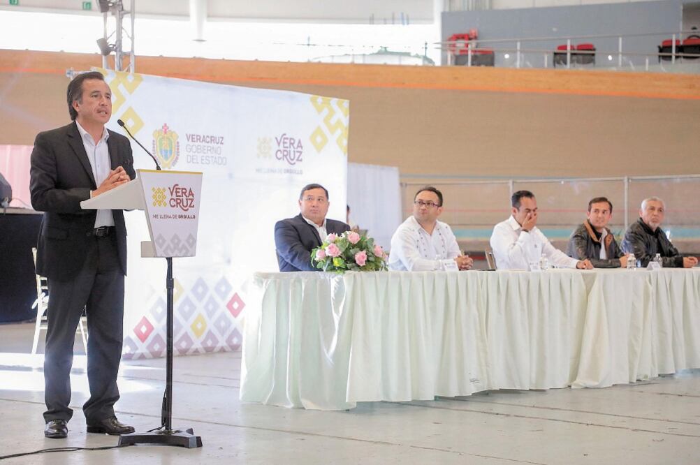 En lo que va de la administración del gobernador Cuitláhuac García Jiménez (Morena), Veracruz se encamina para lograr la calificación en aumento de las finanzas públicas estatales, estiman agencias. Foto: Archivo. EL UNIVERSAL