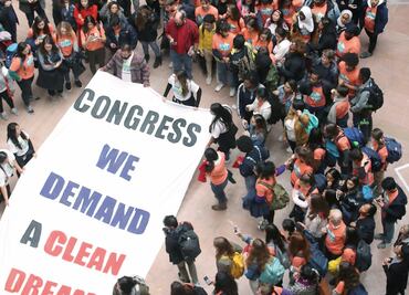 Proceden demandas vs. fin del DACA