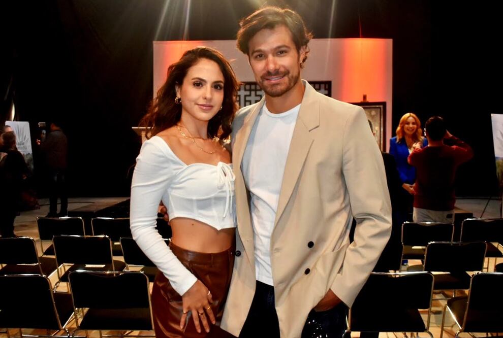 Karla Esquivel y Brandon Peniche forman parte del elenco principal de la telenovela "Nadie como tú", una producción de Ignacio Sada.
Foto: EL UNIVERSAL / Armando Pereda Maldonado