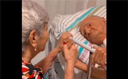 VIDEO. Abuelita protagoniza conmovedora serenata de amor a su esposo hospitalizado
