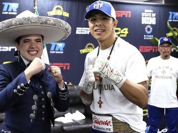 Nieta de Vicente Fernández cobra revancha y se luce en la pelea de Jaime Munguía