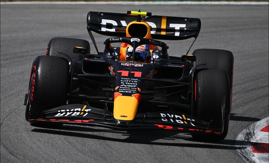 MAX VERSTAPPEN Y CHECO PÉREZ HICIERON EL 1-2 EN EL GP DE ESPAÑA - FOTO: AFP