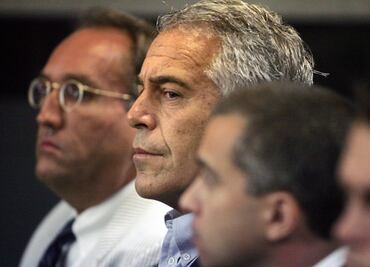 No hay "información creíble" de que Epstein traficó mujeres, dice jefe del FBI