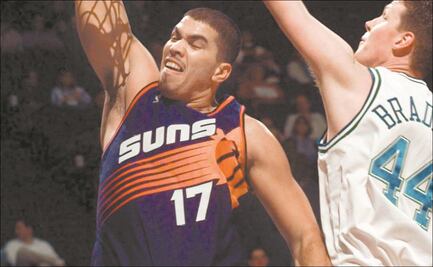 Economía afecta llegada de mexicanos a NBA: Horacio Llamas