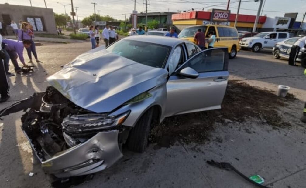 Choque deja 7 niños lesionados en Sinaloa