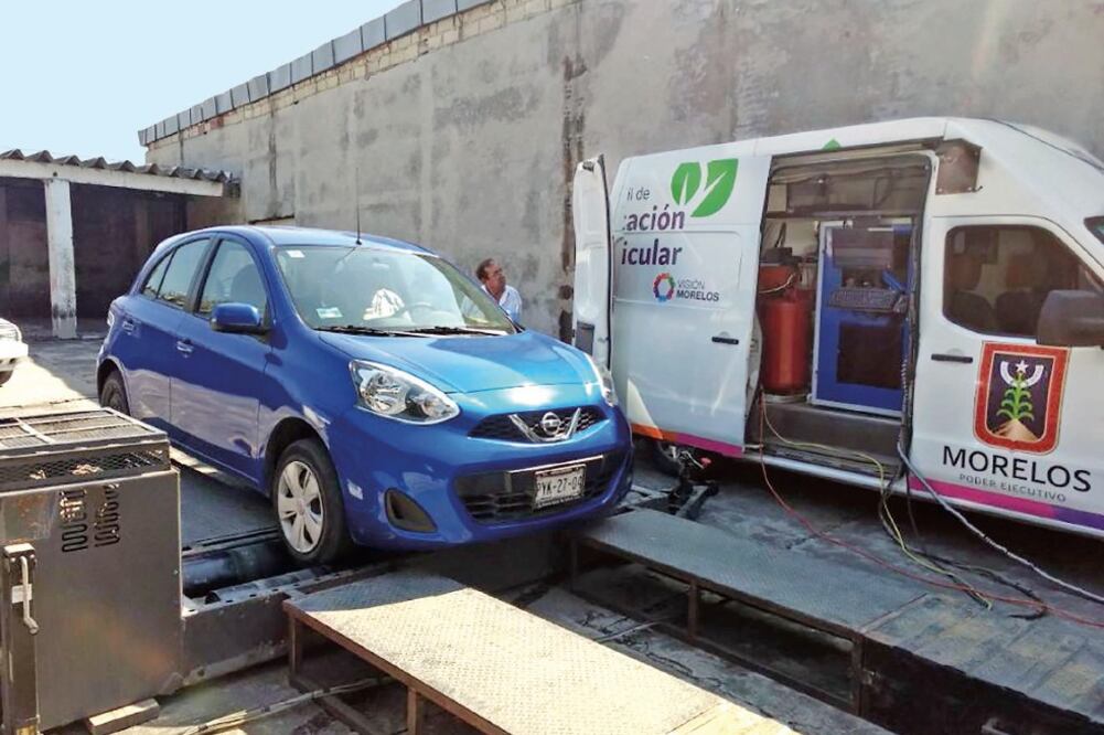 Medida. Con la ampliación del plazo se evitarán congestionamientos en los Centros de Verificación, indican las autoridades. Foto: ARCHIVO EL UNIVERSAL