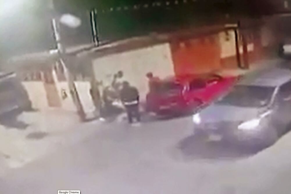 Ataque. Con un Cuerno de Chivo, cinco presuntos narcomenudistas fueron ultimados en la colonia El Triunfo. Foto: ARCHIVO EL UNIVERSAL