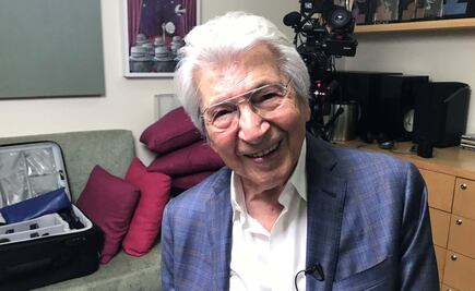 Manuel Alejandro: El autor de "El muchacho de los ojos tristes" recibe el Premio Leyenda Viva