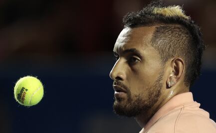 Nick Kyrgios "pinta dedo" a la afición en México