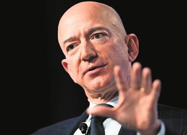 Jeff Bezos se despide de Amazon pidiendo que se trate mejor a los empleados