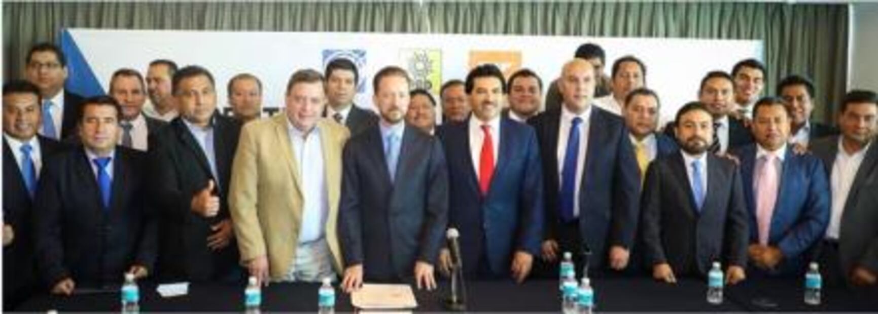 Alcaldes piden elección transparente de candidato del Frente Ciudadano por México