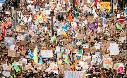 Greta Thunberg y activistas piden más acción y menos palabras para frenar el cambio climático 