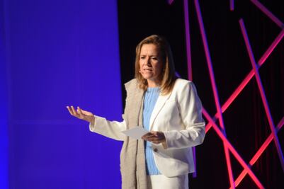 Zavala: otros aspirantes no conocen el país como yo