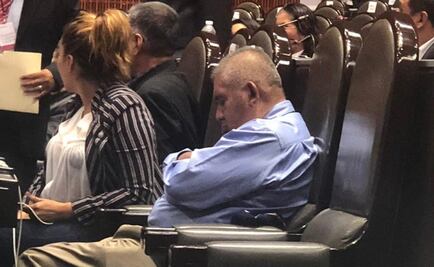 ​Se justifica diputado que duerme en las sesiones; “es una cuestión fisiológica”, dice