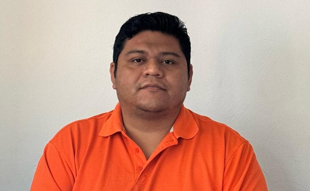 “Nuevamente el IEPAC comete un error que puede calificarse de notoria ineptitud, al equivocar logotipos de partidos políticos en la impresión de boletas", dijo el representante de Movimiento Ciudadano