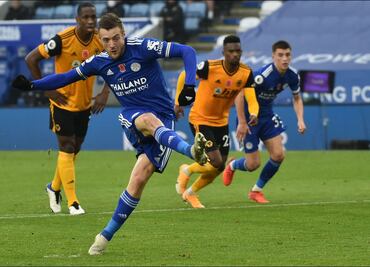 Leicester City vence al Wolverhampton por la mínima