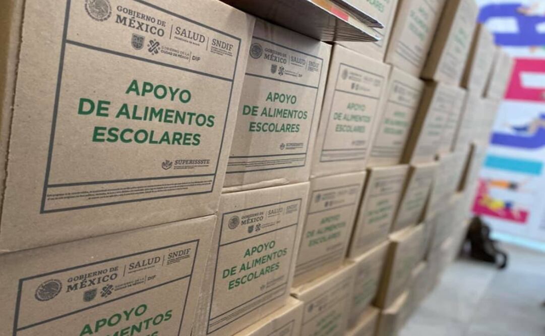 Cada despensa contiene 15 productos de la canasta básica, incluyendo alimentos básicos, alimentos complementarios y alimento fuente de proteína entre otros - Foto: Tomada de la página de Facebook del Fideicomiso Educación Garantizada (Fidegar)