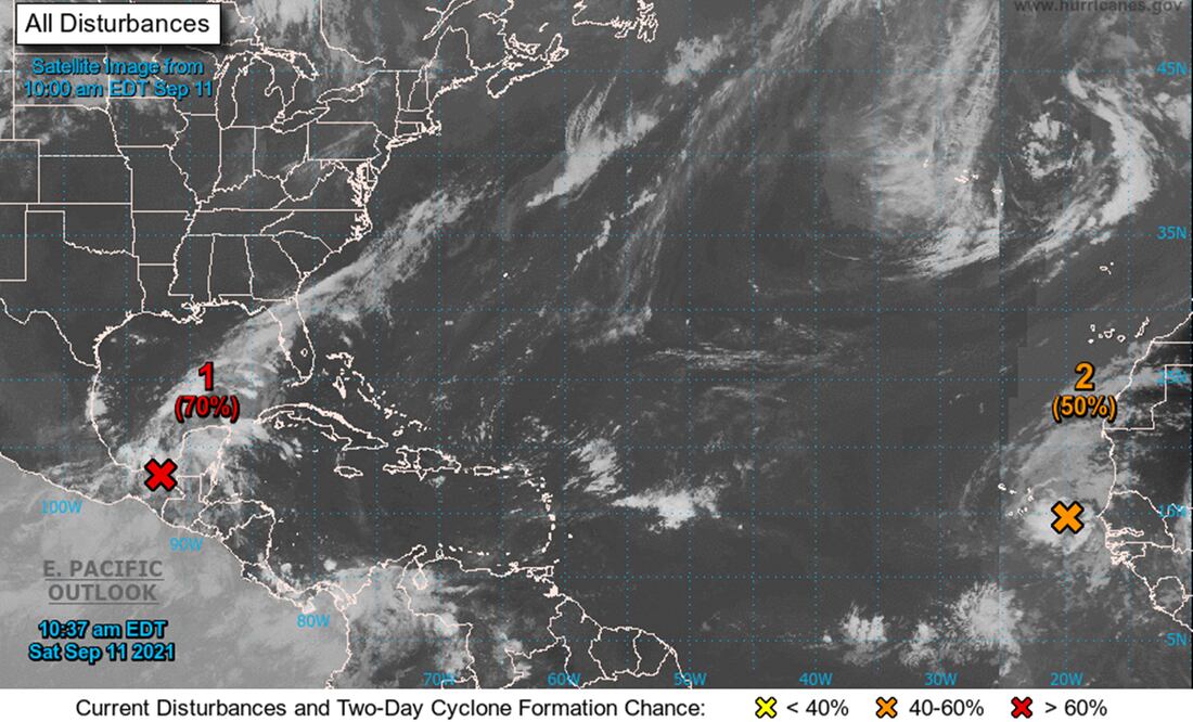 A pesar de que los vientos de nivel superior no son propicios para el desarrollo de este sistema en la actualidad, es probable que se forme una depresión tropical este domingo. Foto: NHC