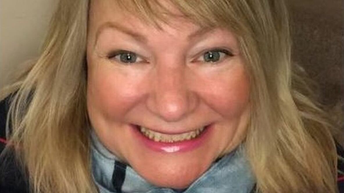 Rachel Elwell fue víctima de fraude romántico. 