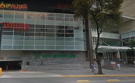 Roban lentes de lujo a punta de pistola en plaza Patio Revolución