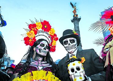 “Es toda una fiesta de Catrinas y falta lo bueno”