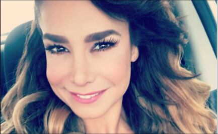 Lis Vega comparte foto desnuda