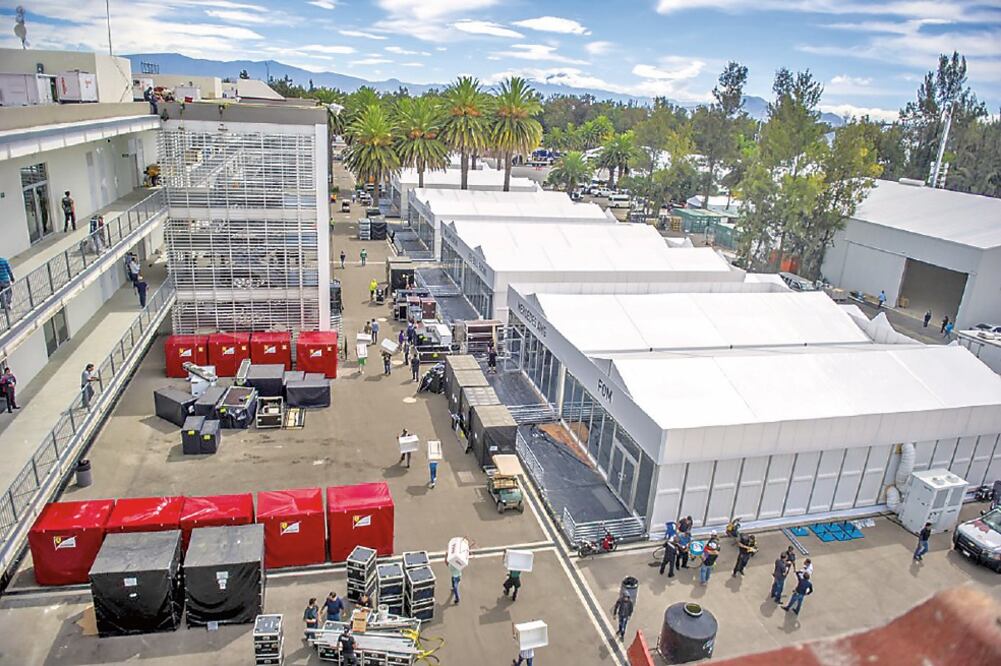 Empezó con premura el montado de hospitalities y garages de las escuderías de Fórmula 1 (CORTESÍA AUTÓDROMO HERMANOS RODRÍGUEZ)