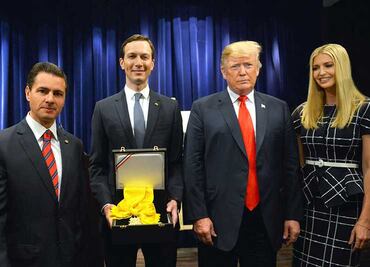 Peña Nieto entrega la Orden del Águila Azteca a Jared Kushner