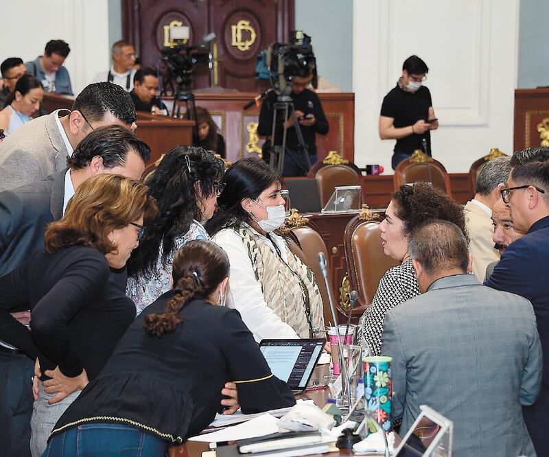 El ataque cibernético a la página del Poder Legislativo pudo venir del interior de la institución, informó la Oficialía Mayor. Foto: Especial