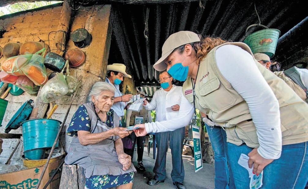 La Pensión para el Bienestar beneficiará a todas las personas mayores de 65 años - Foto: Archivo/EL UNIVERSAL