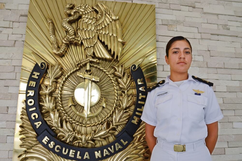 Tras pasar una serie de exámenes y hasta un curso de supervivencia, la joven de 22 años originaria de Tlaxcala logró ser aceptada en la Marina (PATRICIA MORALES. EL UNIVERSAL)