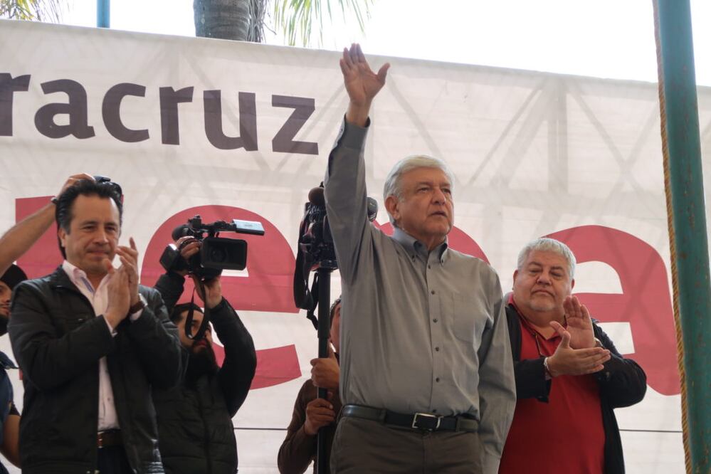 El tabasqueño realiza una gira por Veracruz. /Foto: Especial