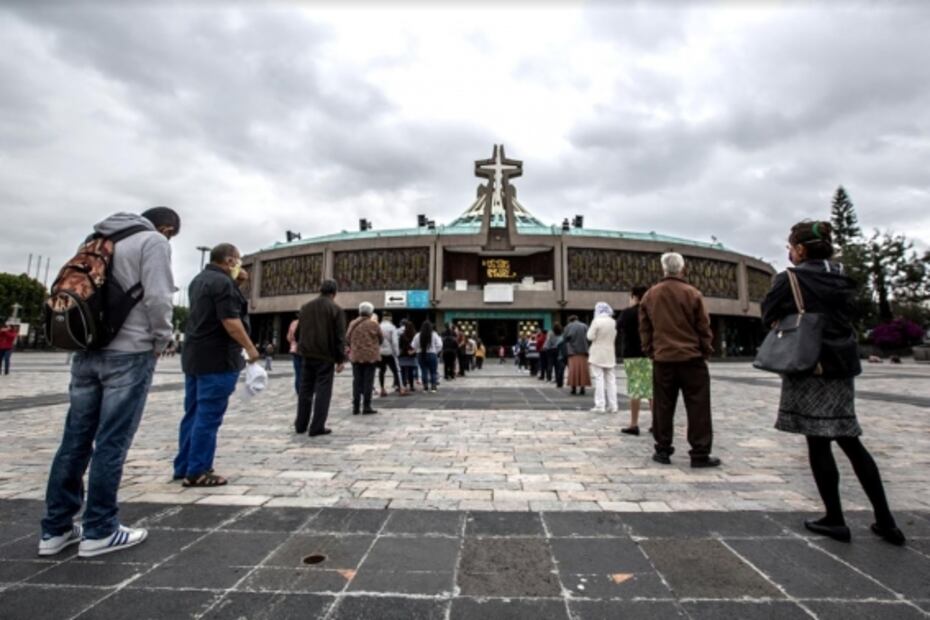 Clases por TV, fuerza policial y la piñata de López-Gatell, entre las fotos de la semana
