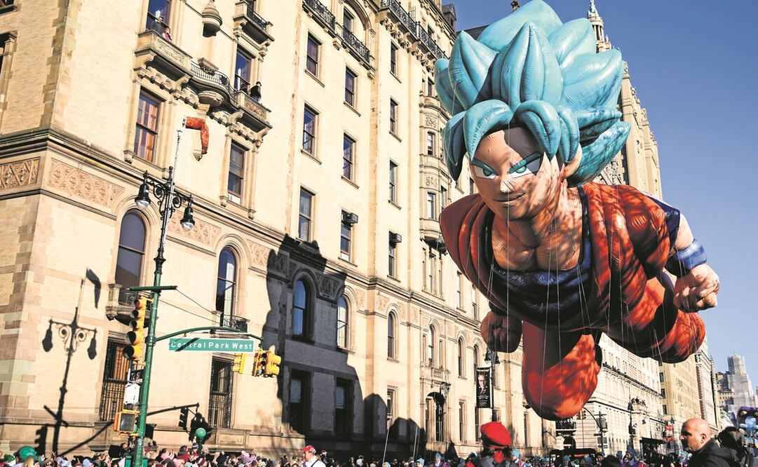 El globo de Goku en el Desfile del Día de Acción de Gracias de Macy's, Nueva York en 2022. Foto: Julia Nikhinson/AP