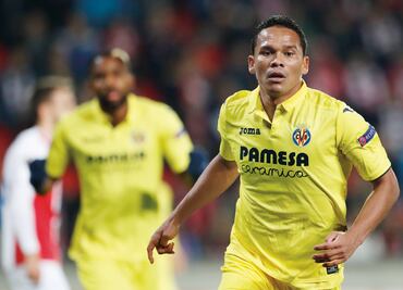 Invaden cartas de promotores las instalaciones de Coapa