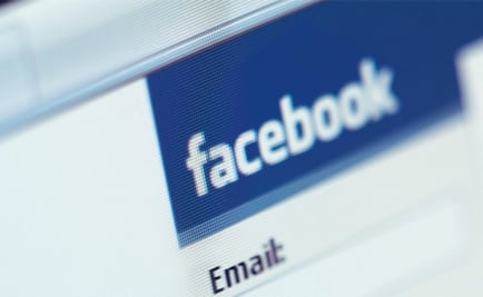 Facebook extiende globalmente beneficios de licencia parental
