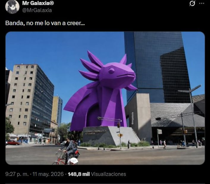 Usuarios en redes sociales debatieron sobre el exceso de ajolotes en la remodelación la ciudad. Foto: Redes Sociales