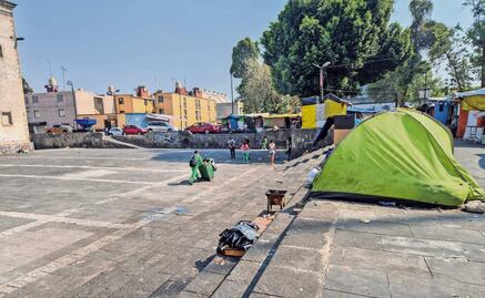 Reubicación de migrantes en CDMX; 50 trasladados a albergues y 700 a refugios temporales